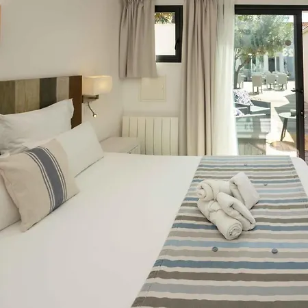 Hotel Le Square 3*