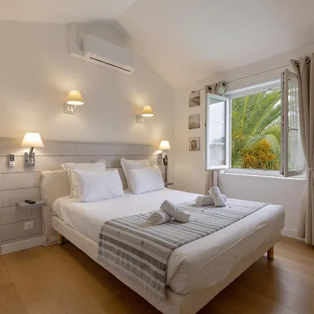 Hotel Le Square Saint-Pierre-d'Oleron
