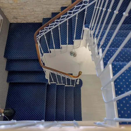 Le Square Hotel Saint-Pierre-d'Oleron