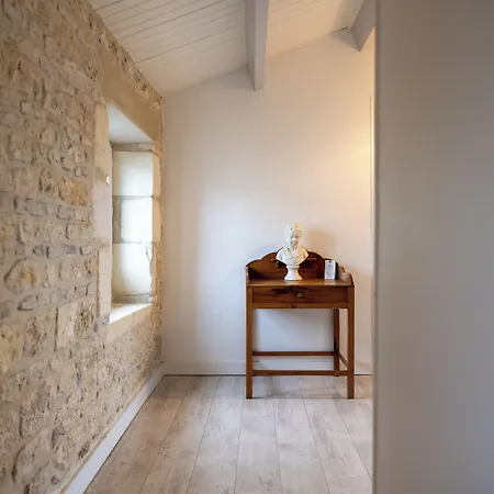 Le Square Hotel 3*