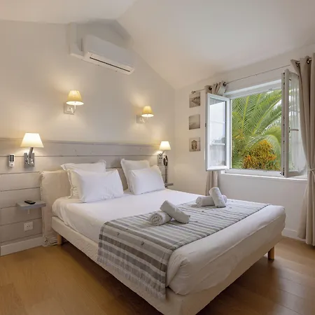 Le Square Hotel Saint-Pierre-d'Oleron