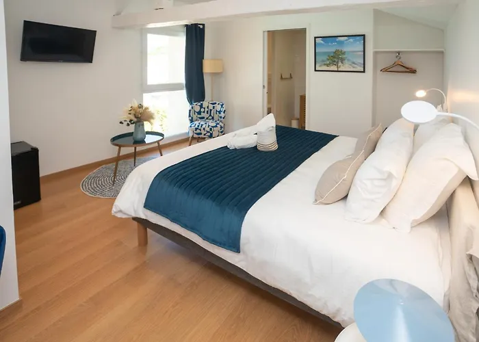 Hotel Le Square Saint-Pierre-d'Oleron